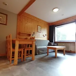 Appartement T1 Avec Balcon, Résidence Proche Megève Au Calme